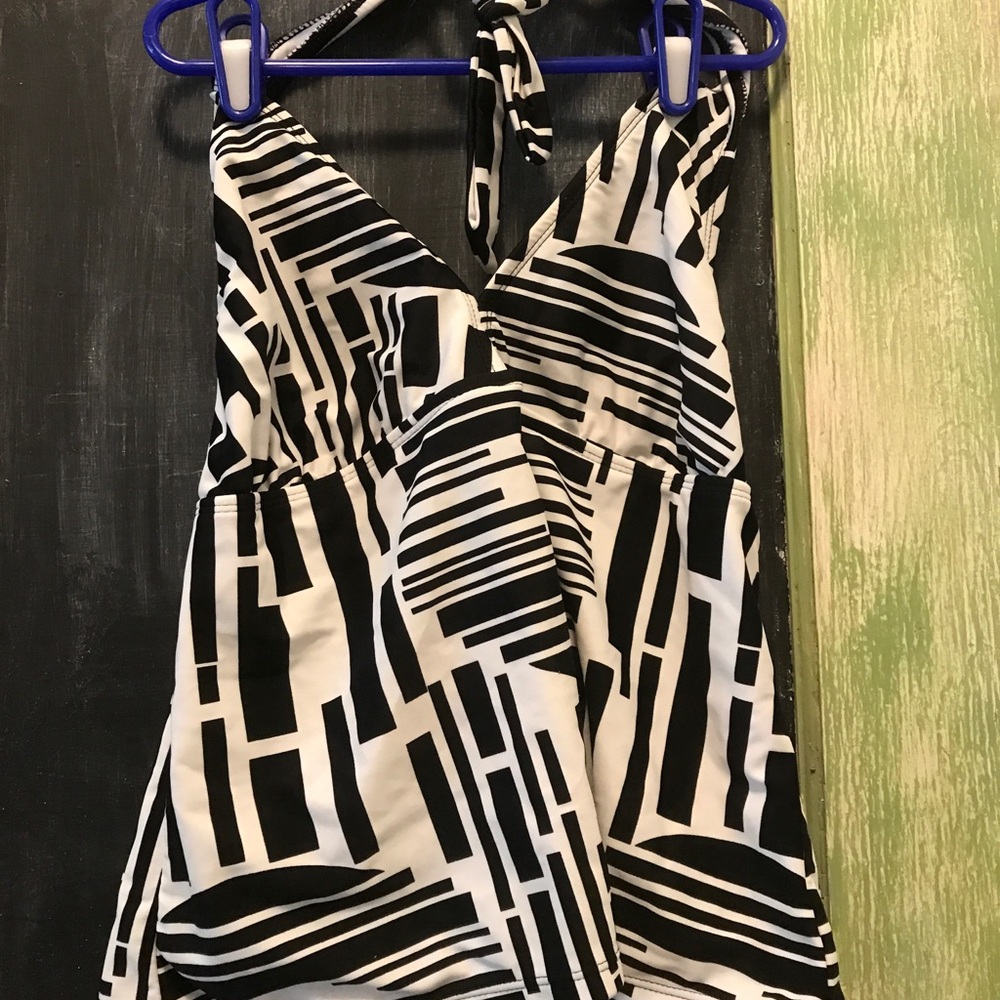 Size Large Halter Top Tankini Swim Top